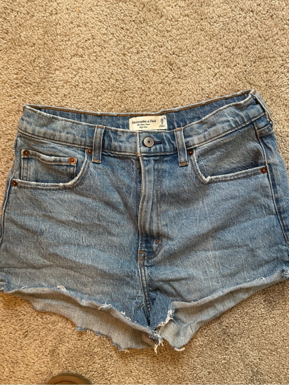 Abercrombie & Fitch High Rise Mom Shorts Size 28/6